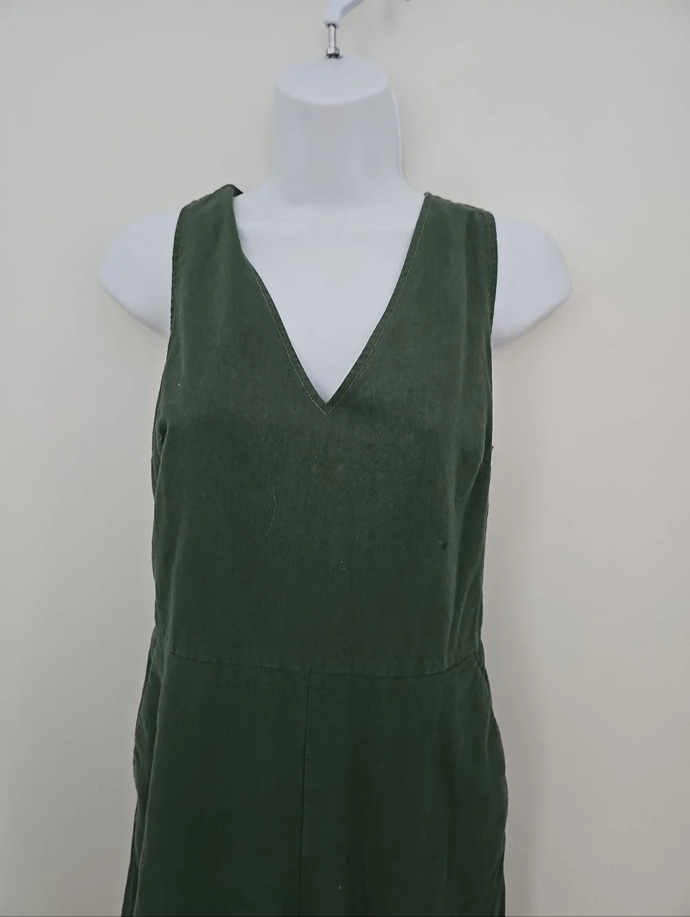 J. Crew Olive Green Sleeveless V-Neck Jumpsuit Size 4 Linen Blend Lined